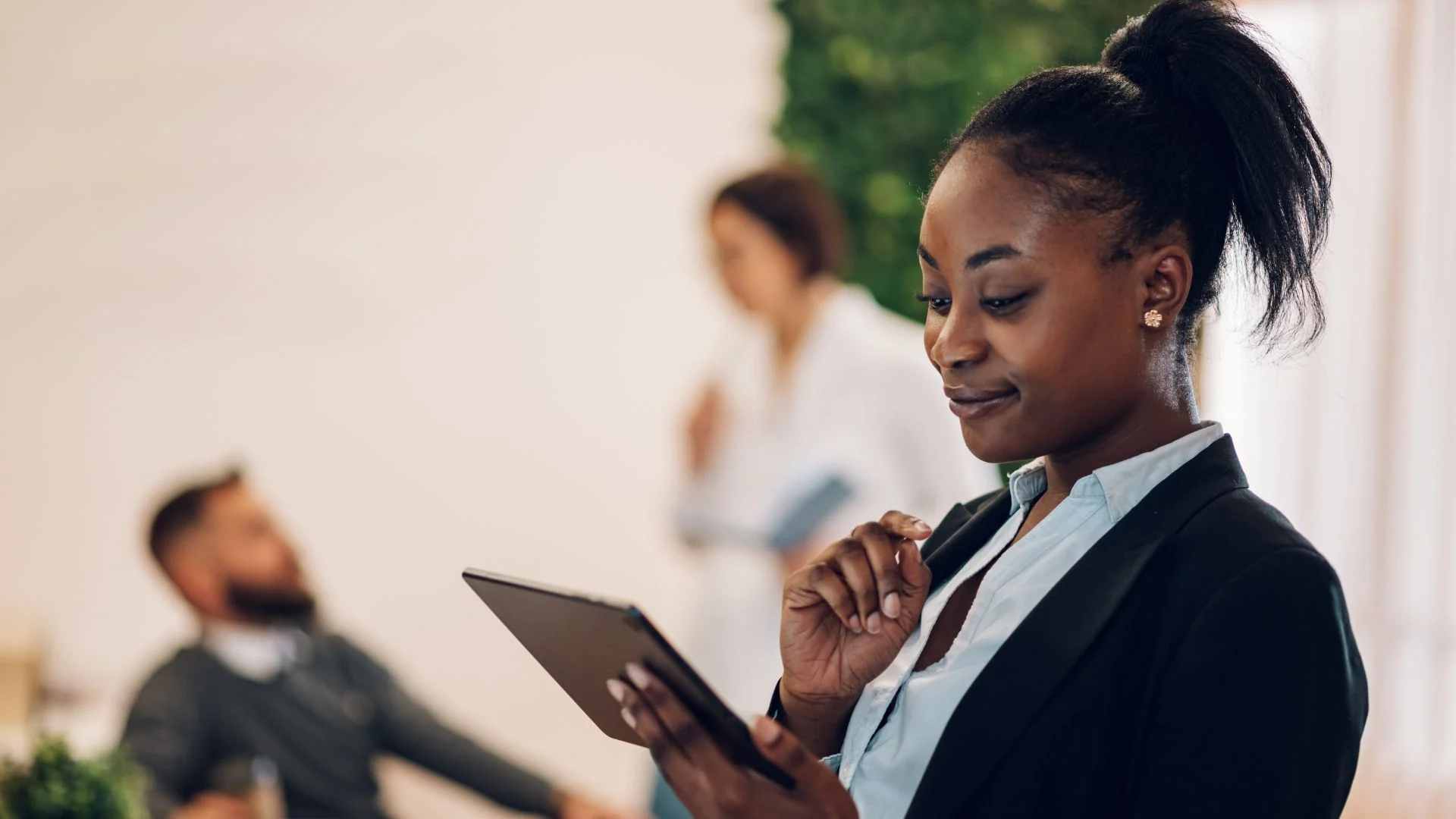 Leadership growth environment and women leadership transition showing a confident woman outgrowing spaces and stepping into greater leadership alignment