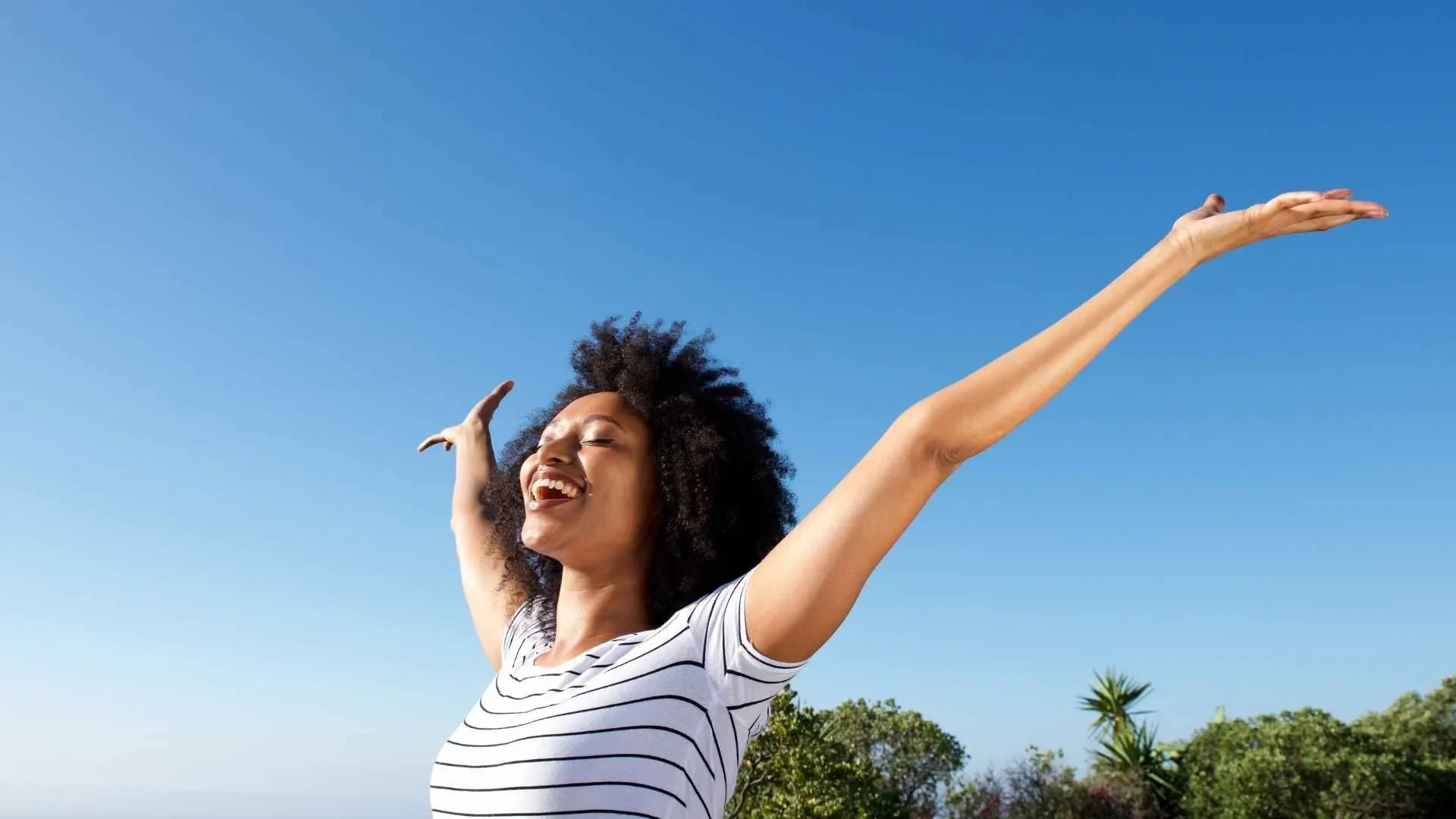 5 Signs You’re Outgrowing Your Old Life (And Why That’s a Good Thing)